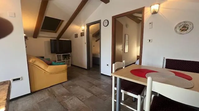 Sepic Апартаменти Опатія